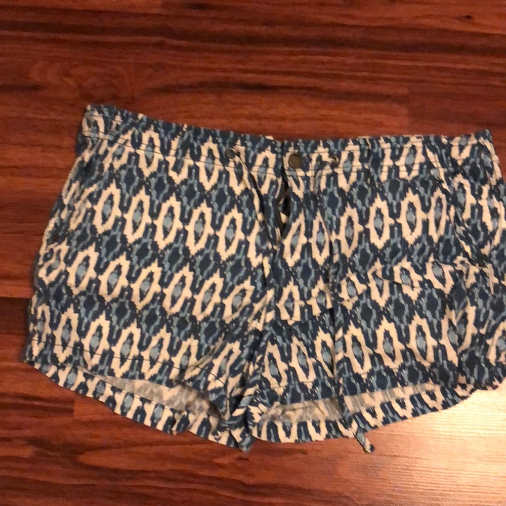 Gap Shorts
